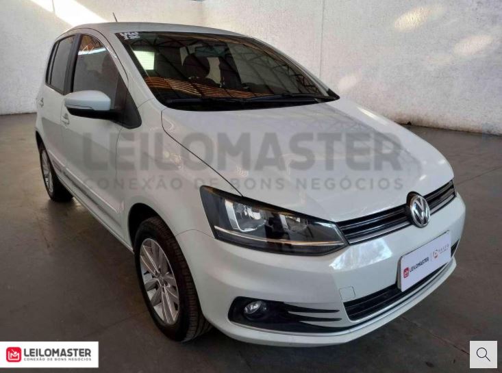 VOLKSWAGEN FOX CONNECT 19/20