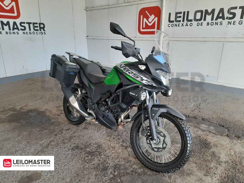 KAWASAKI VERSYS-X 300 TR 2022 