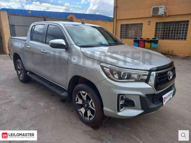 TOYOTA HILUX CD SRX A 4FD 20/20